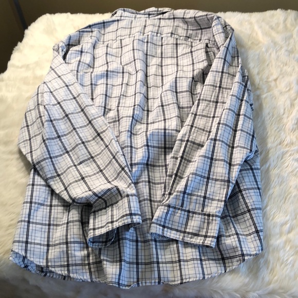 Wrangler Long Sleeve Button up 2xl - Picture 4 of 4